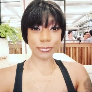 Meet your Posher, Valerie